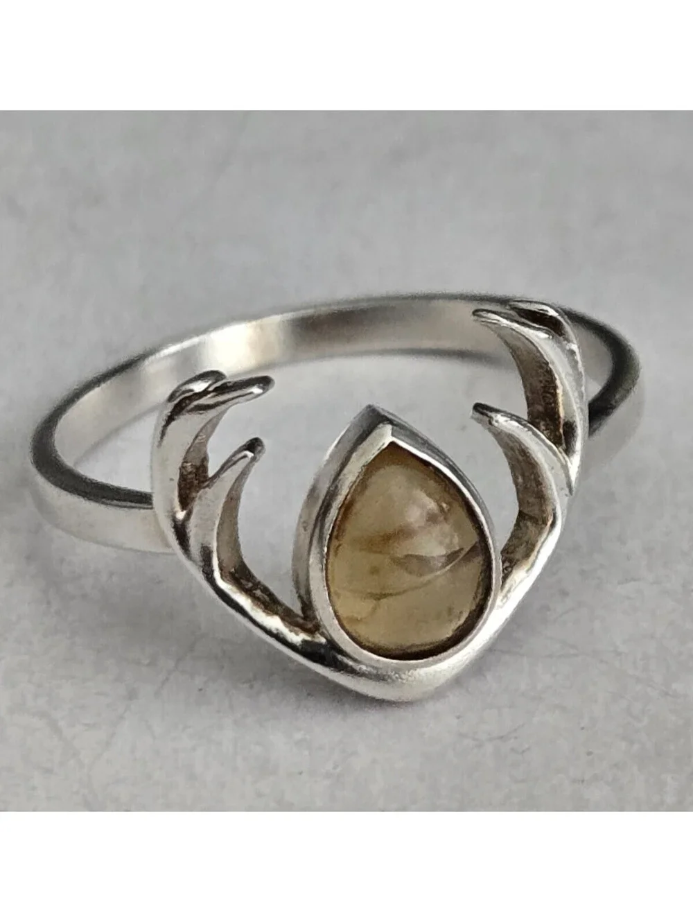 Unique Hand-Crafted Vintage Sterling Silver Deer Antler Ring - Size 7.75